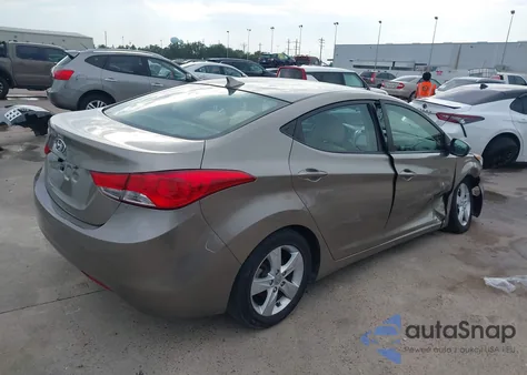 2013 Hyundai Elantra Gls z USA, uszkodzony, nr VIN 5NPDH4AEXDH331219